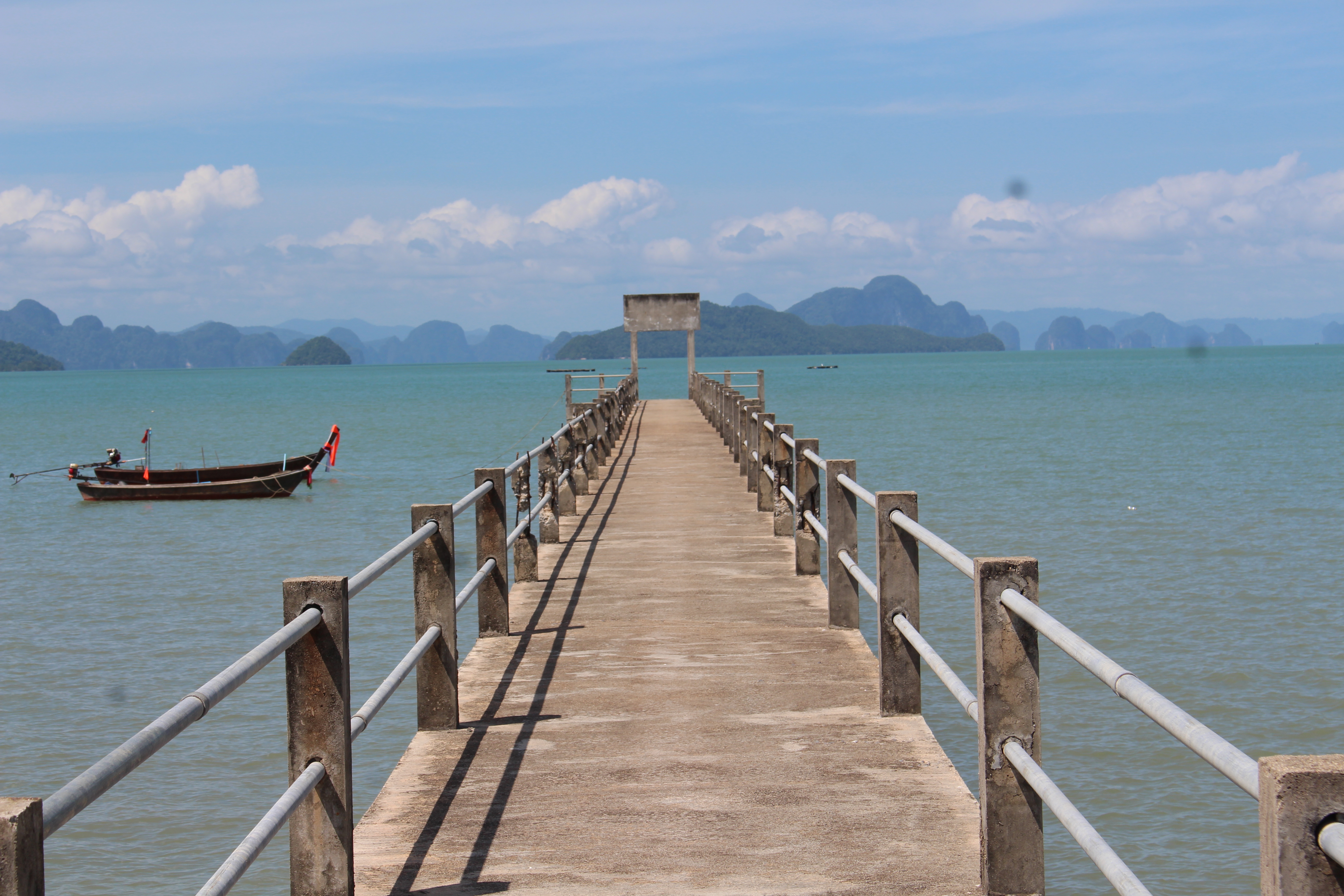 สะพานยาวเส้นทางที่พระบาทสมเด็จพระเจ้าอยู่หัว เสด็จเมือ  พ.ศ.  2561